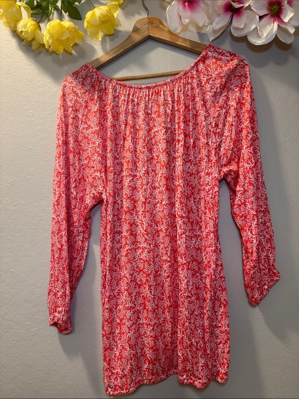MICHAEL Michael Kors Red and White Printed Scoop Neck Top - Picture 3 of 9